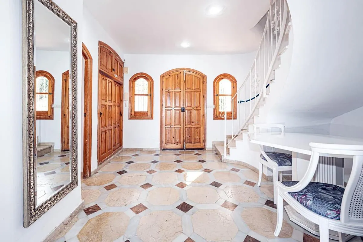 Villa Tara Nerja