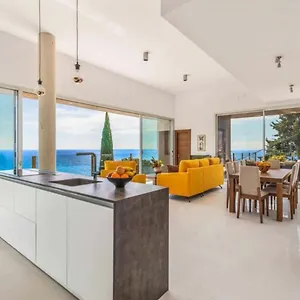Tierra Villa